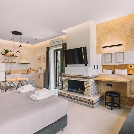 Bonos Apartments Stoúpa Eksteriør bilde